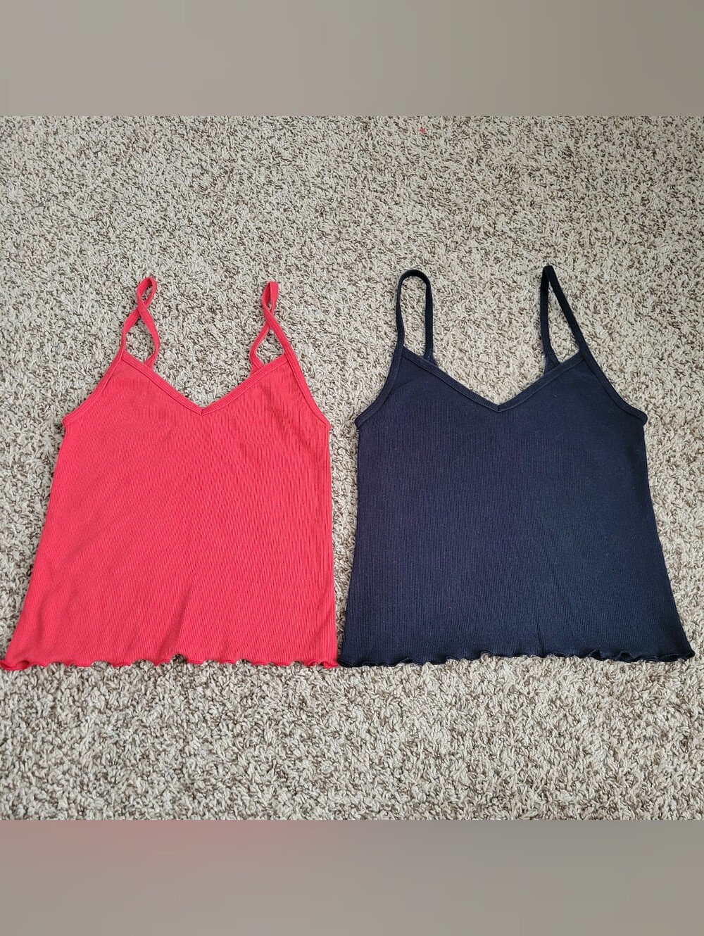 Abercrombie & Fitch Tank Top Shirt Camisole Red Black Ribbed Lettuce Hem Small